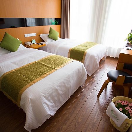 Vatica Shangdong Zaozhuang Tengzhou Railway Station Hotel Exterior photo