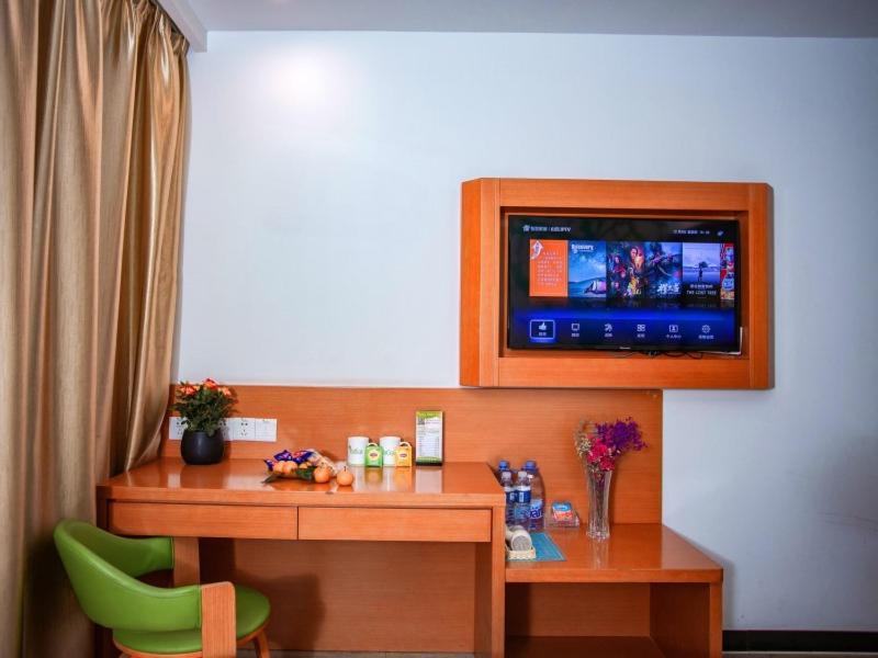 Vatica Shangdong Zaozhuang Tengzhou Railway Station Hotel Exterior photo