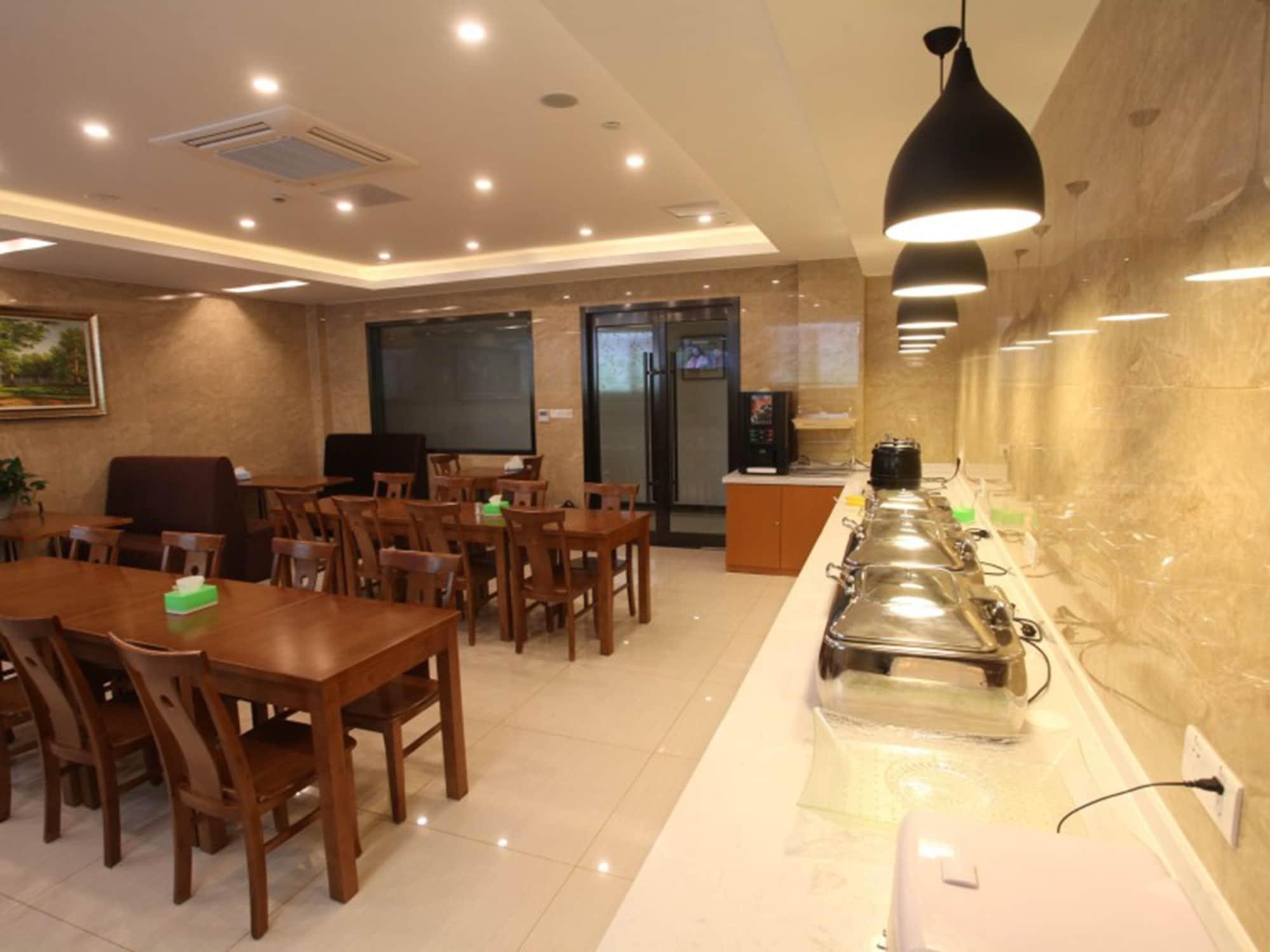 Vatica Shangdong Zaozhuang Tengzhou Railway Station Hotel Exterior photo
